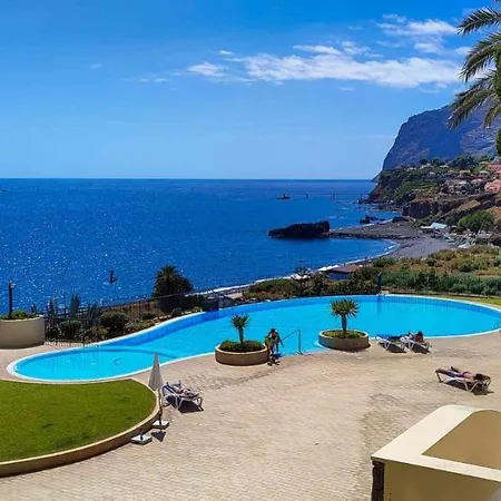 Apartment Luxury Sea View