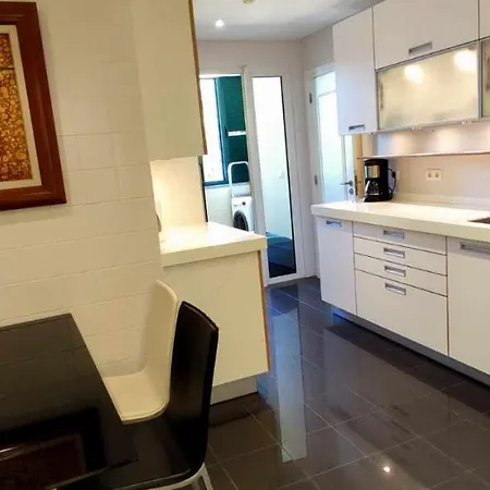 Luxury Sea View Apartment